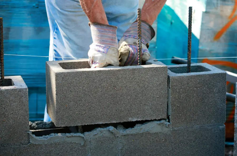 BSBC-block-laying